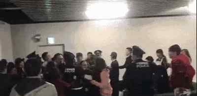 chinaso @所有中国人：你怎样，中国就怎样！警惕“机场式爱国”