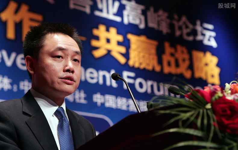 黄光裕为什么坐牢 国美的老板为什么坐牢 黄光裕坐牢原因揭晓
