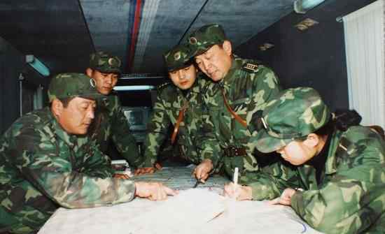退休少将回乡种树18年 具体是什么情况？