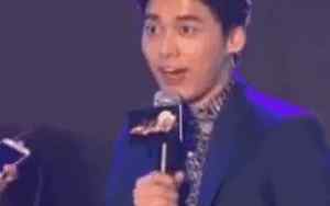 杨幂李易峰 杨幂曾经这样对过李易峰，好像太过分了吧？
