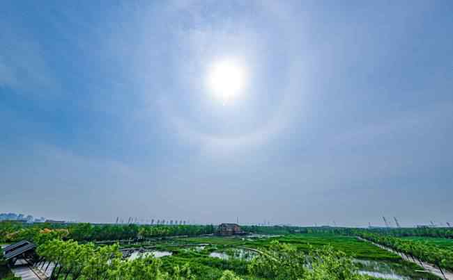 北京园博园上空现日晕 真相到底是怎样的？
