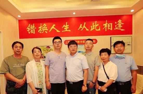 姚策养母和妻子网上隔空互呛 还原事发经过及背后原因！