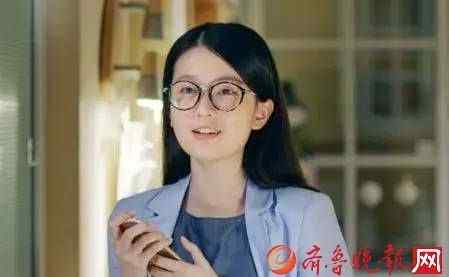 关关 《欢乐颂》关关扮演者乔欣，她因太漂亮被导演勒令素颜文章配图