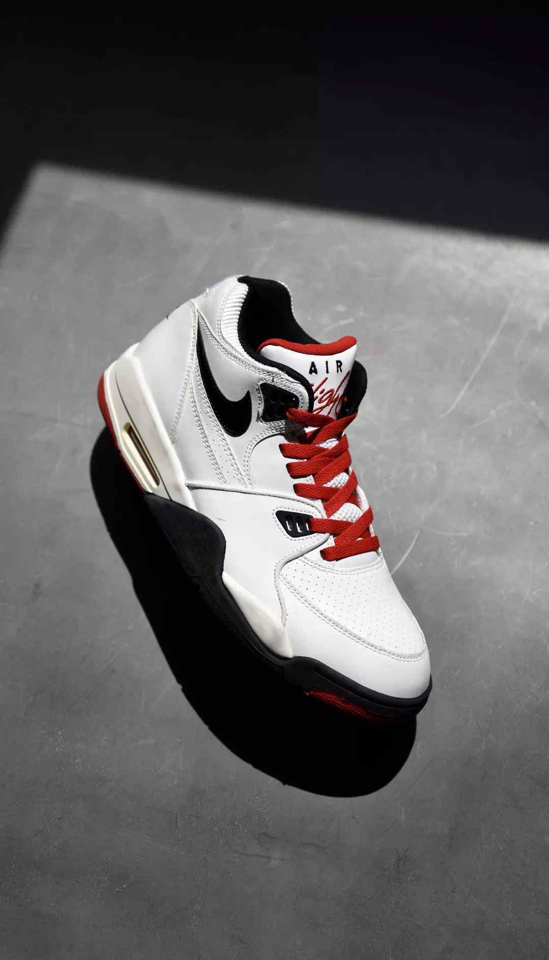 flight nike flight系列篮球鞋回眸(一)