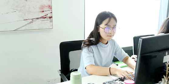 青藤茶馆 藏在西湖边20年的茶馆自助，百种小食连吃14个小时，凌晨才关门...