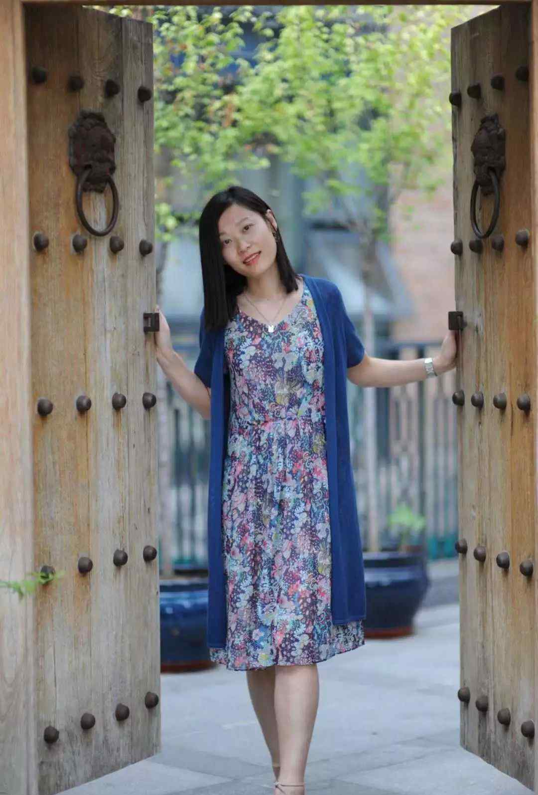 红人正品女装 HONRN 红人女装│让女人更优雅文章配图