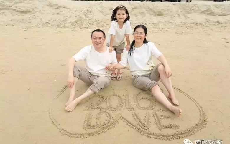 看六一节目观后感 “六一”是我们大家的“六一” ——2017年诺贝尔摇篮教育集团“六一”文艺汇演观后感文章配图