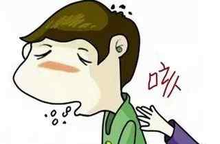 喉咙有点痒是怎么回事 喉咙瘙痒难耐，总是想咳嗽怎么办？这四个食疗方值得一试哦！文章配图