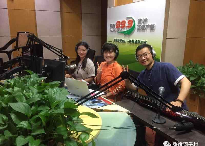 庄璐 【交广二十年主播故事系列】庄璐:夜晚的声音，会发光文章配图