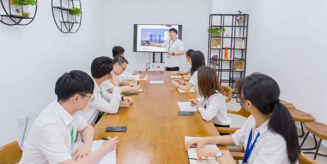 直击运营痛点，湛蓝企业ERP赋能1688商家做好电商