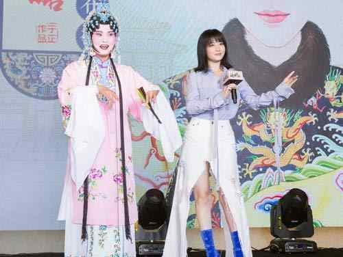 谭卓《延禧攻略》智斗秦岚 首战古装现场拜师学
