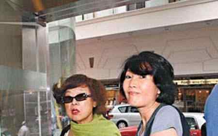 曹恩玉 1991年，被洪金宝抛弃的妻子曹恩玉，现在过得如何？文章配图