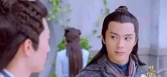 王子桀 《楚乔传》王子桀签赵丽颖工作室，赵丽颖还为他签下新剧《你和我的倾城时光》文章配图