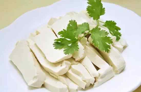 牛肉和豆腐能一起吃吗 警惕！豆腐千万不能和这8样食物一起吃，否则......文章配图