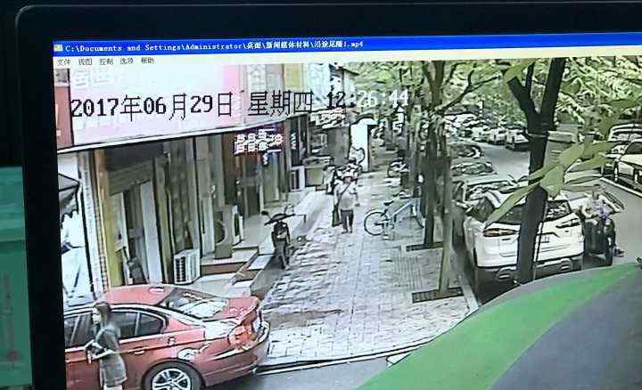 隔壁老王想性侵 姑娘聪明自救：我有艾滋