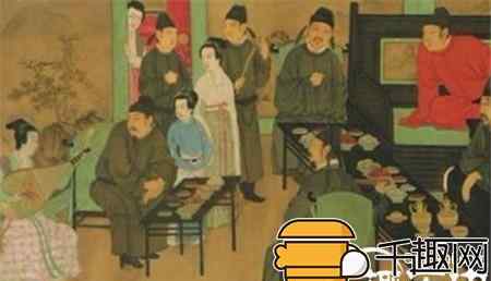 古代皇帝请客趣闻：西汉大臣要跪趴在地上吃文章配图