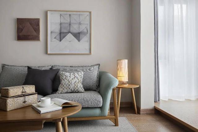 她家装修不豪华,却让我一眼就爱上,充满生活气息又不失自然韵味