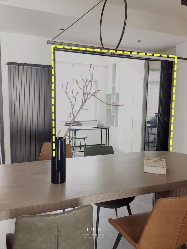 1扇玻璃折叠门隔出一间书房,3个优势,开放式、封闭式随意切换