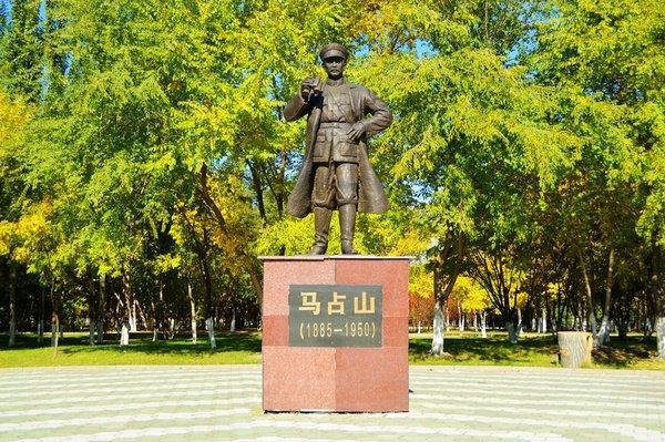 木木讲故史 拥有55万大军的傅作义为何接受和平改编?不费一兵一卒