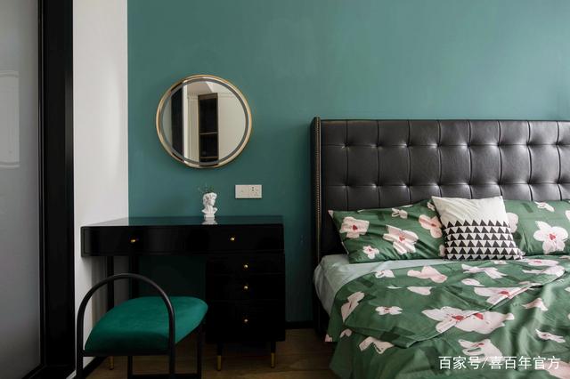 130㎡四居,这套混搭风格把蓝色运用的恰到好处,可以参考