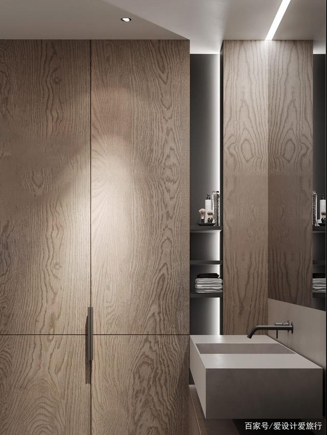 带有"新古典细节"的微妙灰色调装饰