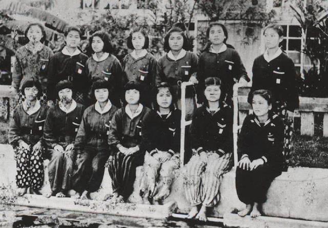 正一品 日军俘获500名女学生，为啥让她们吃完烧饼就离开？真相丧尽天良