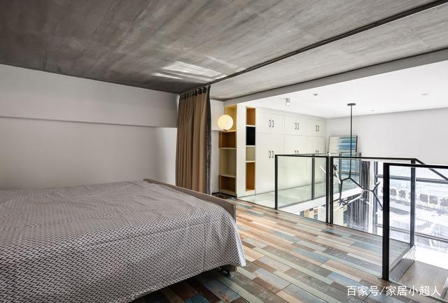 88平现代极简loft之家,客厅一分为二挤出餐厅,二楼卧室太舒适