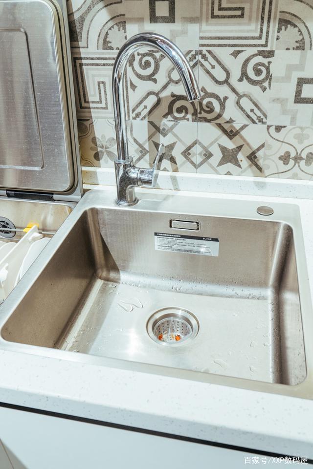 厨房洗碗机这么多,到底怎么选:线下探店,寻找适合自己的洗碗机