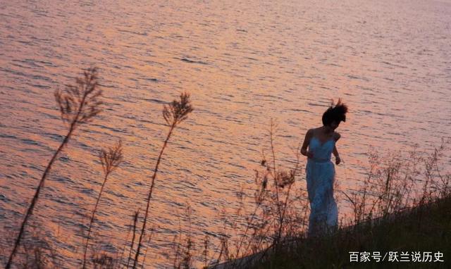 《断舍离》:进行人与物品、人与家庭的关系梳理尤为重要