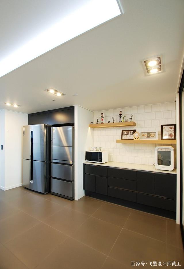 但凡买得起大平层,我都这样装,151㎡大气奢华,全屋黑色如此高级