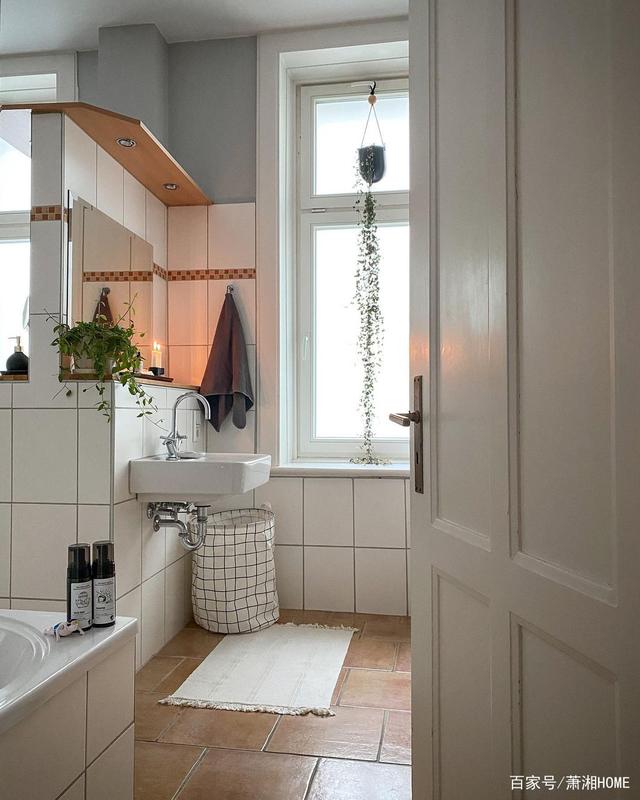 也许这才是大多数国外人家的模样,简单大方,温馨实用!