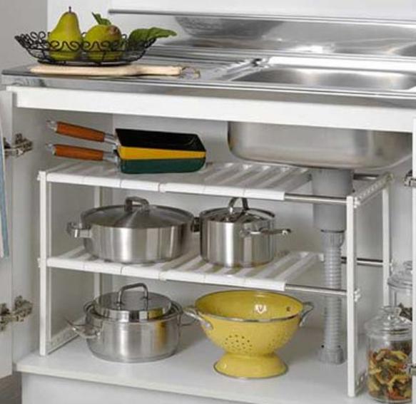 去上海小姨家串门,打开厨房就不想走了,布置得干净整洁又实用!