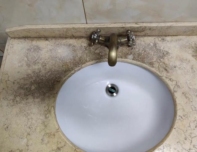 “去大理石”逐渐成为装修共识,也许只有尝试过,才能醒悟!