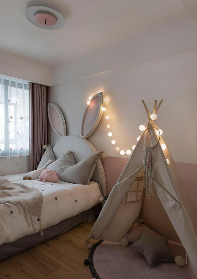 简单装修,建议使用圆弧元素,即便全屋大白墙,也十分高级