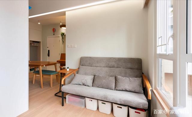 香港四口之家挤在46㎡的小屋内,合理运用空间,住起来温馨,舒适