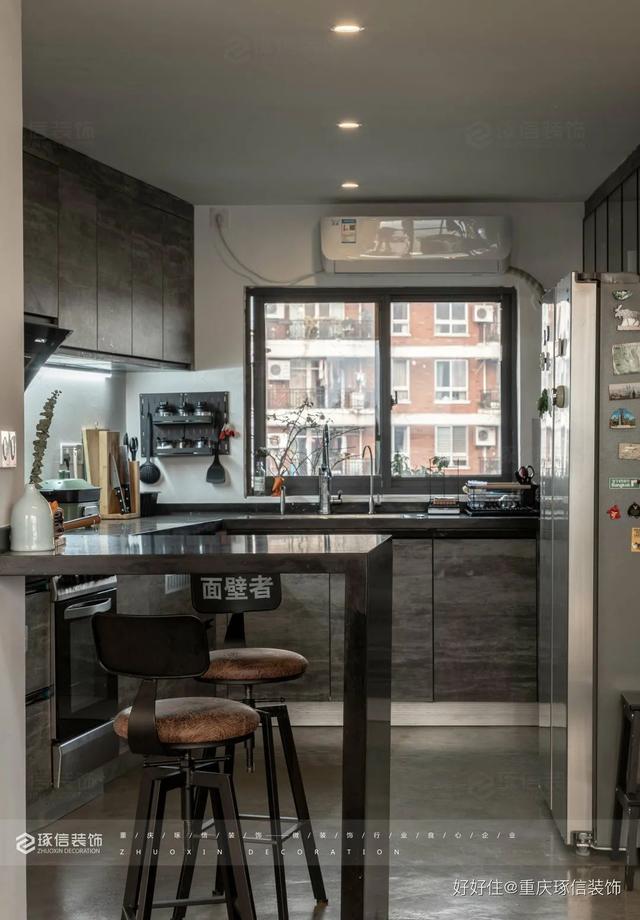 攀岩墙、滑梯、泳池、星空房……这个家实力演绎「天马行空」!