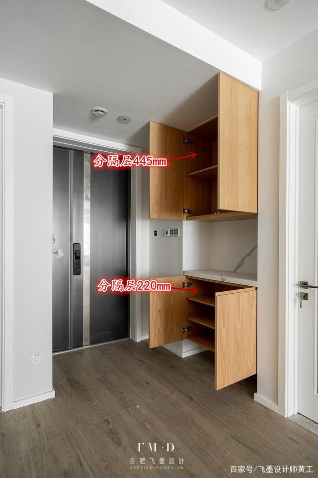 255㎡三层底复式硬装现场,地下室封成阳光房,平层价格装出别墅范