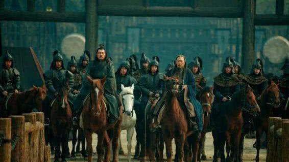 扬帆远航历史_司马懿一眼看穿空城计,并且选择了撤退,回去后跟儿子说出了真相