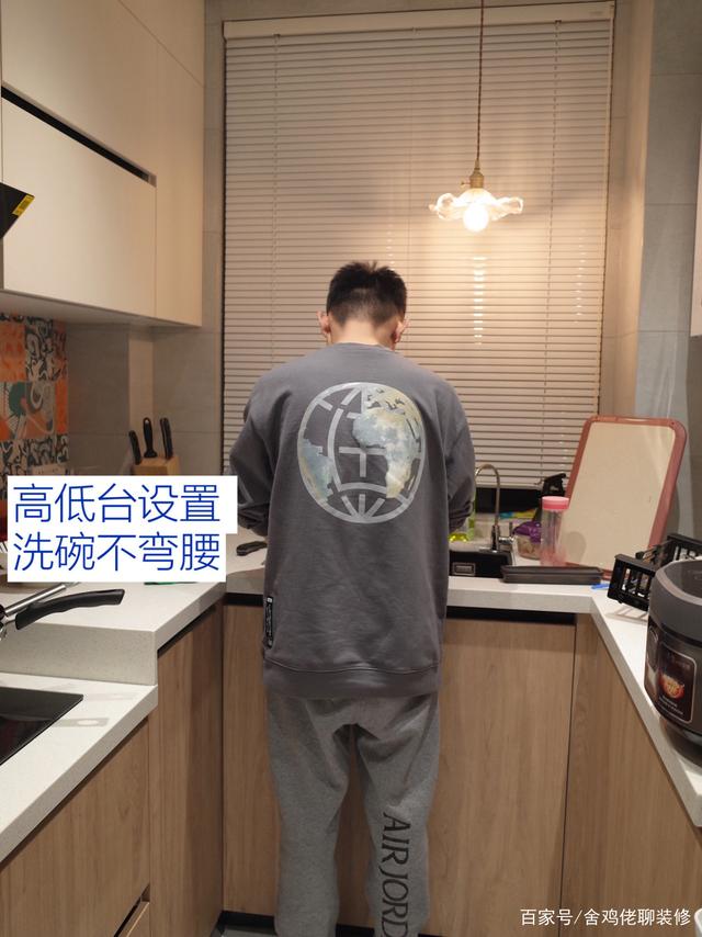 论不到6㎡小厨房怎样做到五脏俱全,空间利用最大化!