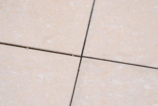 灰色瓷砖搭配哪种美缝?专业人士:倒数第二种最好看!