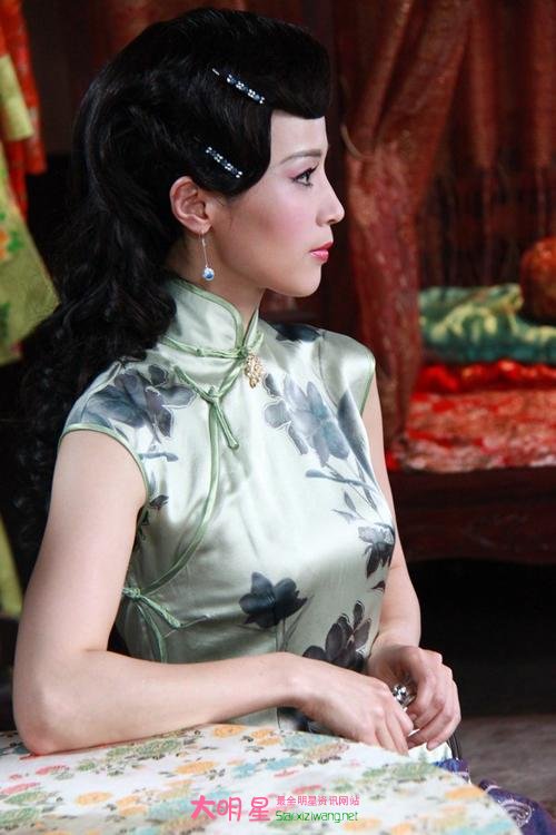 石小群
