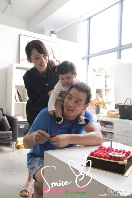范文芳结婚了吗 范文芳老公是谁 范文芳李铭顺