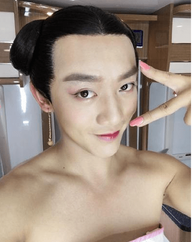 郑凯扮宫女赛天仙   盘点明星男扮女装谁最美